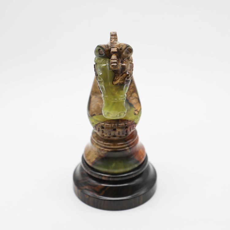 Cờ Vua Resin Giant Decor Serial Ngọc Lục Bảo I