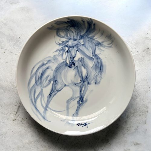 Kiêu Mã V - Quà tặng gốm nghệ thuật Nguyễn Đoan Ninh